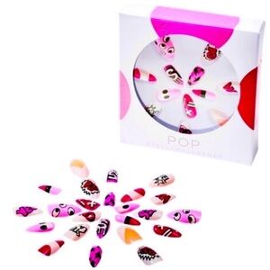 Stella McCartney press on nails